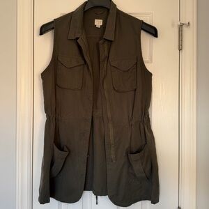 Olive Sleeveless Utility Vest